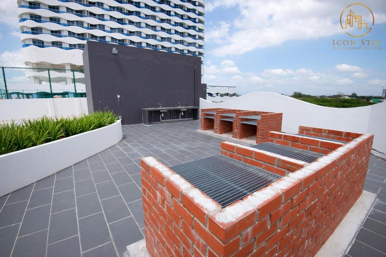 The Wave Residence Melaka Extérieur photo