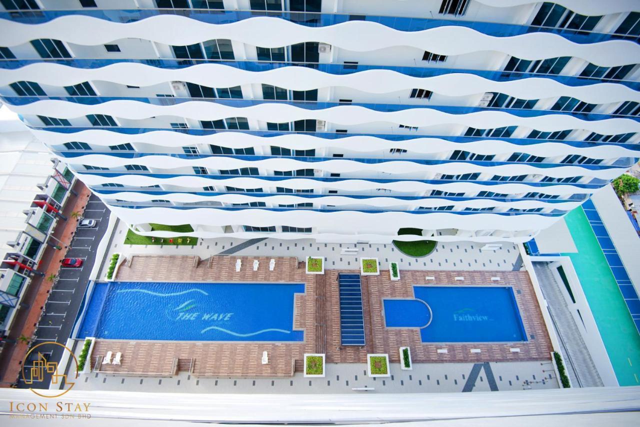 The Wave Residence Melaka Extérieur photo